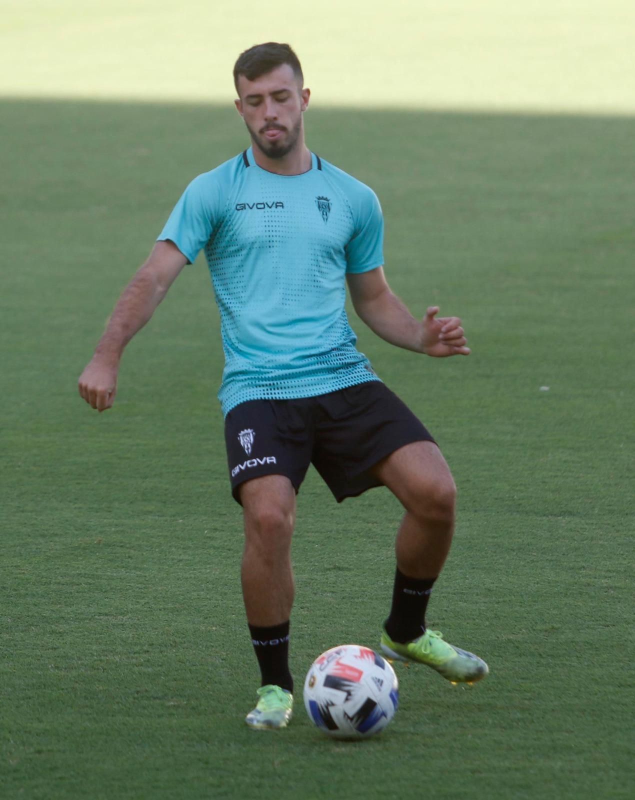 Carlos Puga, entrenando en El Arcángel.