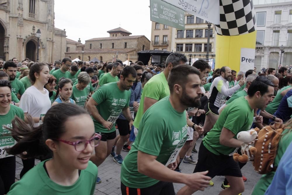 Carrera contra el cáncer en Oviedo