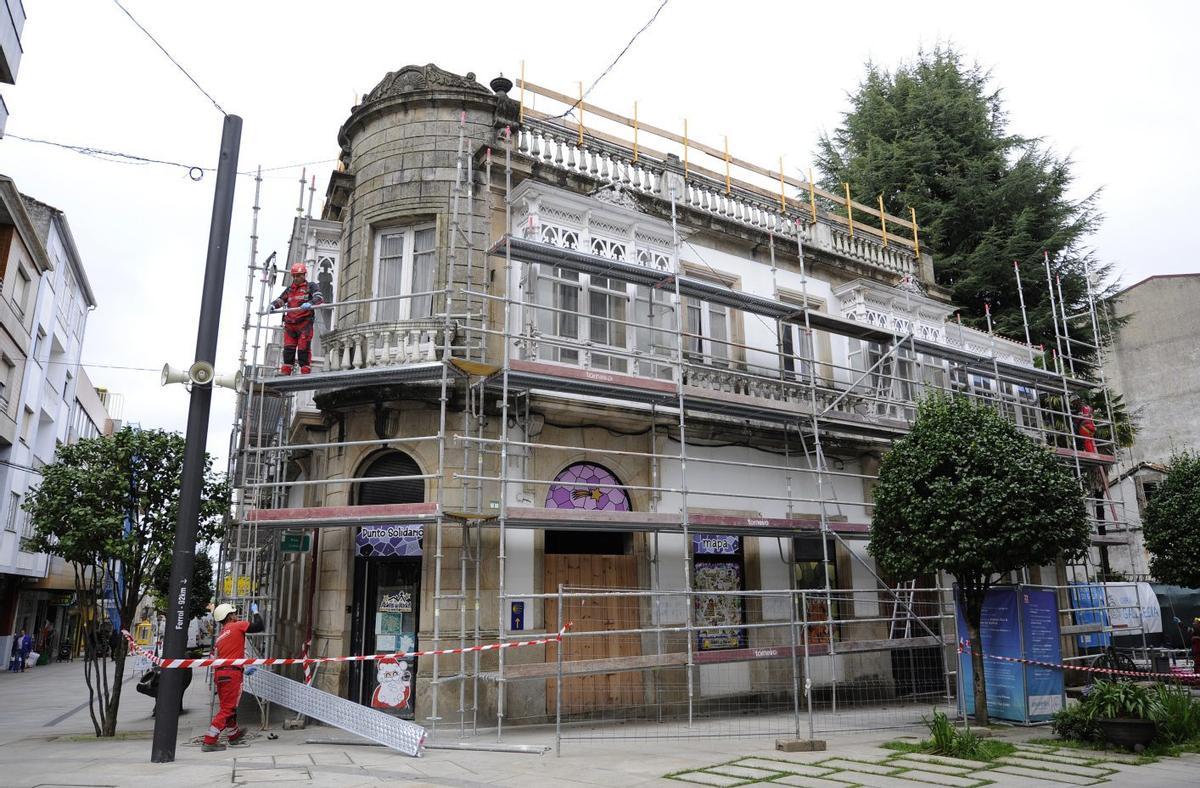 La Casa de Álvaro en Lalín en pleno proceso de rehabilitación, el año pasado.