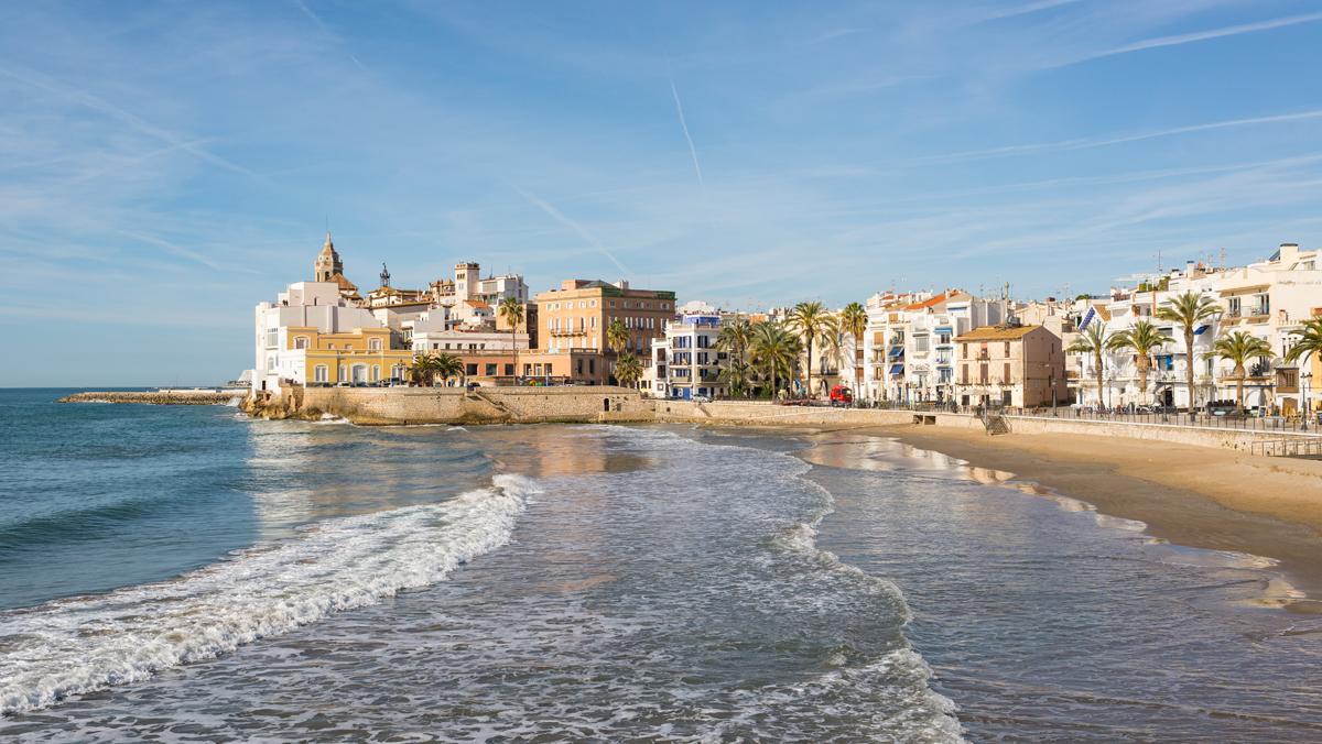 Sitges: playas, gastronomía y Modernismo Sitges: playas, gastronomía y Modernismo