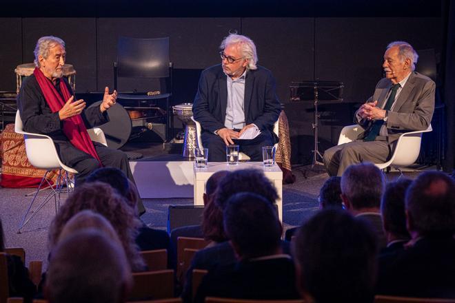 Eduardo Mendoza y Jordi Savall descorchan el III Foro del Mediterráneo con un diálogo sobre la cultura que nos une, de Ulises a Vivaldi