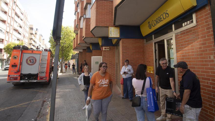 Un paquete en Correos del Port de Sagunt lleva al desalojo y a la intervención de los bomberos