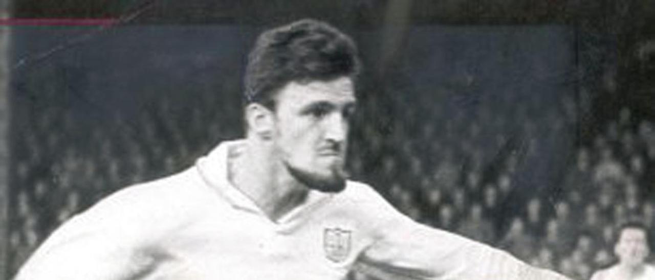 Jimmy Hill, en su etapa como jugador del Fulham.