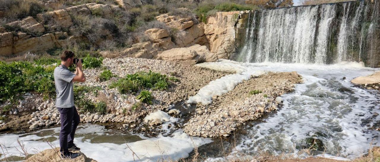 El entorno del Chorro del Azud del río Vinalopó se convertirá en un lugar de esparcimiento. | ÁXEL ÁLVAREZ