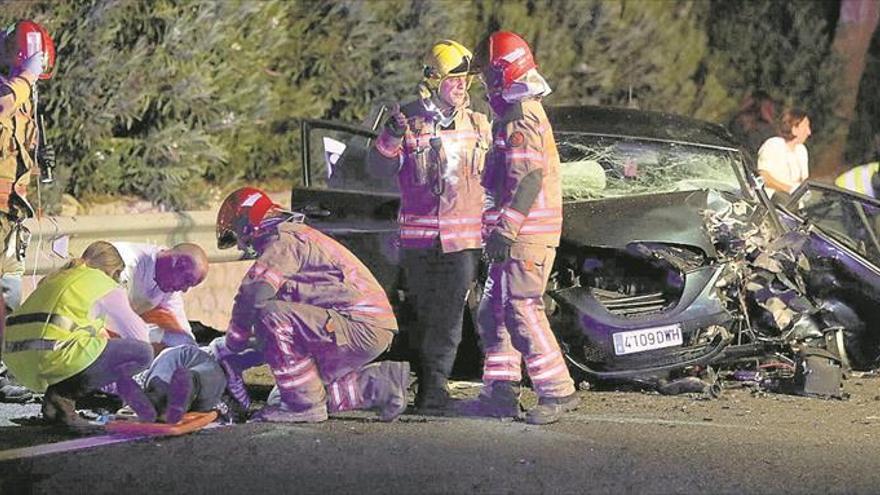 Seis heridos en un aparatoso choque en la 340 en Castelló