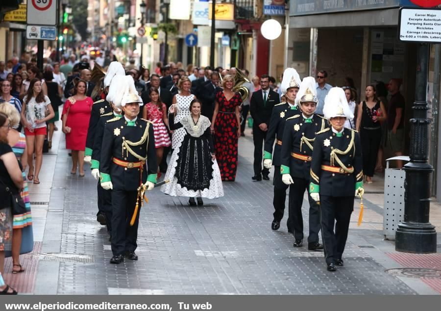 Imposición de bandas a la Reina Infantil