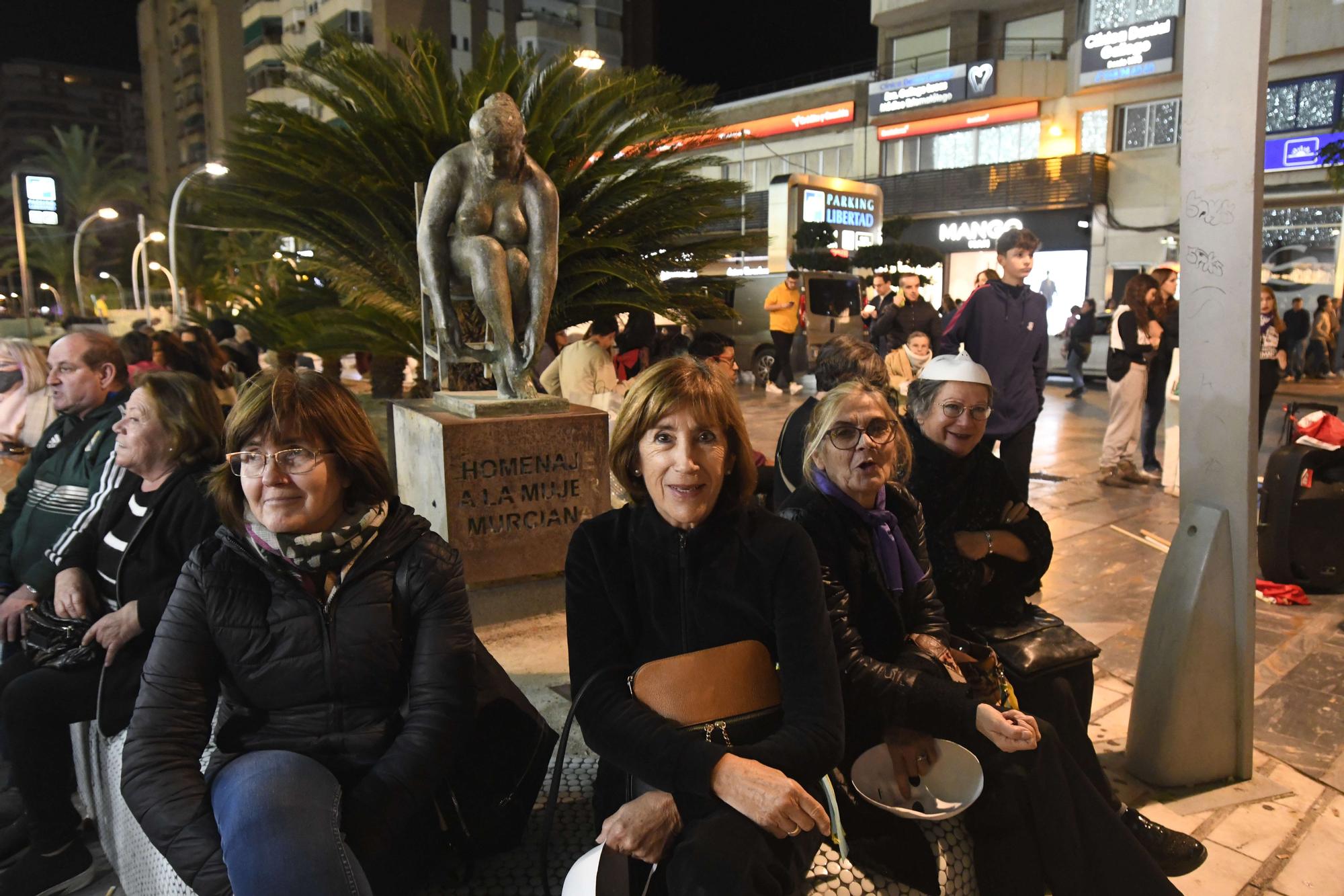 Las imágenes de la manifestación contra la violencia machista en Murcia