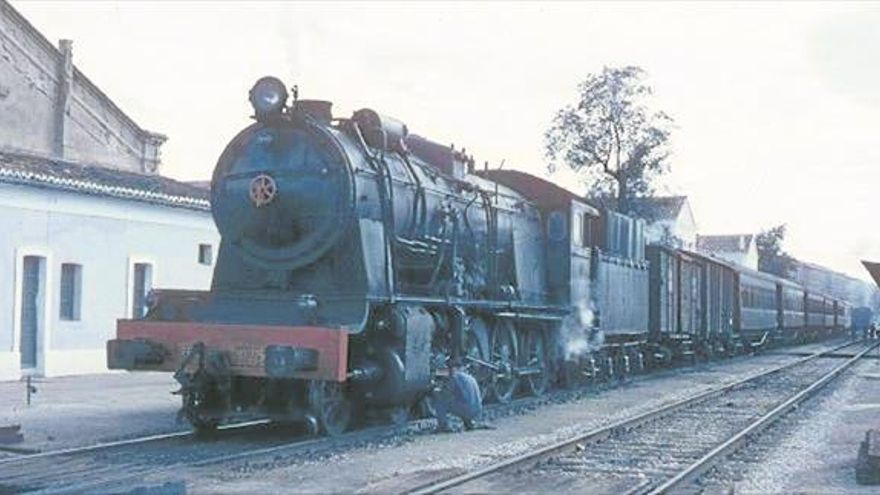 Una estación extremeña convertida en poblado