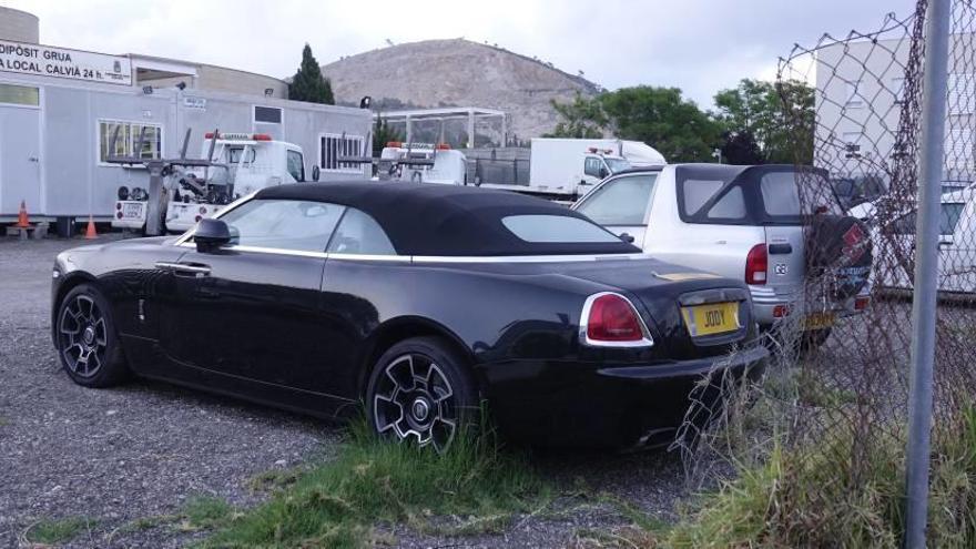 El Rolls-Royce con el que un millonario británico se estrelló en Portals hace un mes, el miércoles en Son Bugadelles.