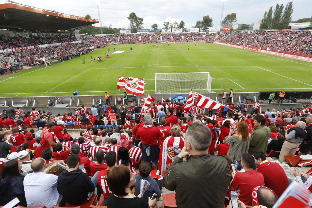 L'afició del Girona a Montilivi