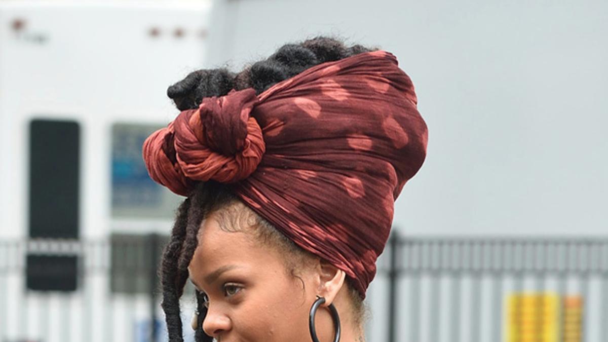 Rihanna no se quita las rastas