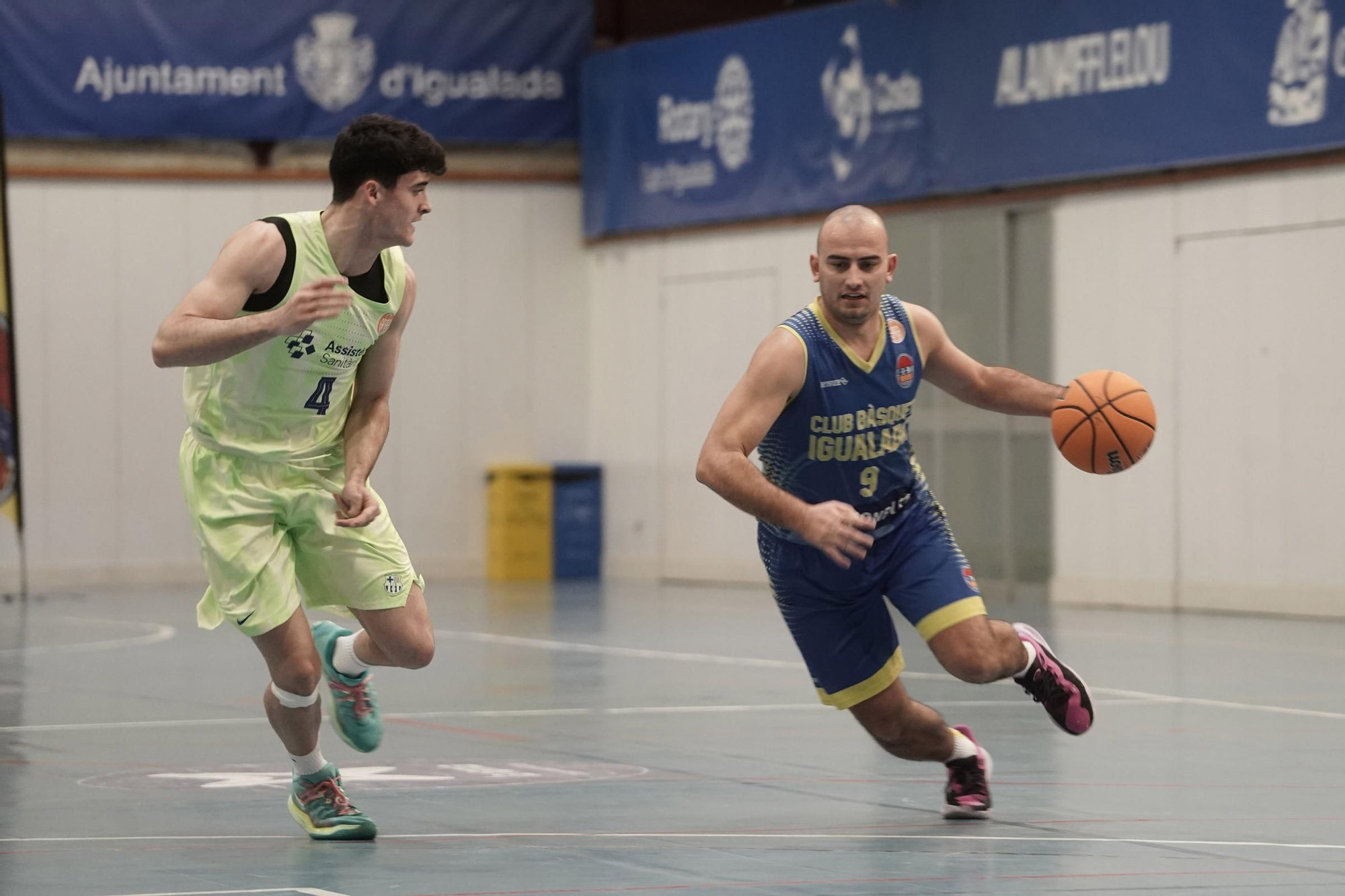 Imatges del Monbus Igualada - Barça B