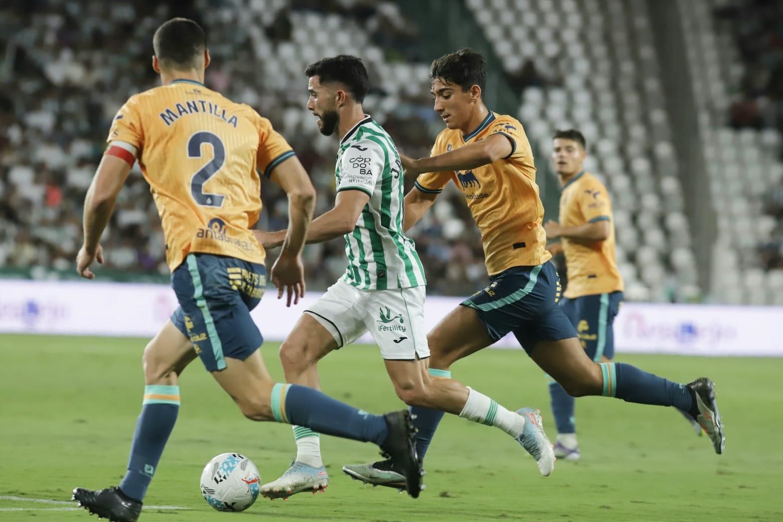 Córdoba CF-Racing de Santander | Las imágenes del partido de La Liga Hypermotion