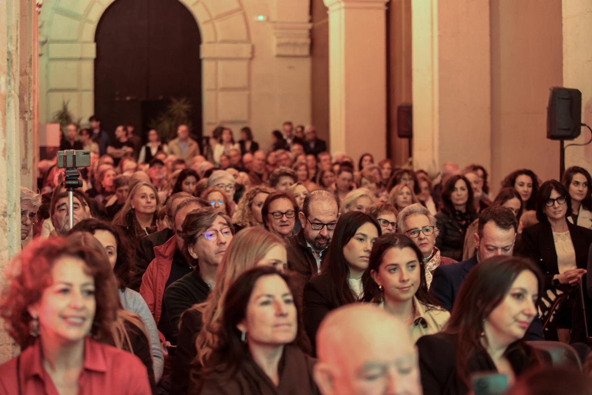 Lectura de Don Juan Tenorio XIII en el Claustro histórco de la Concatedral de San Nicolás