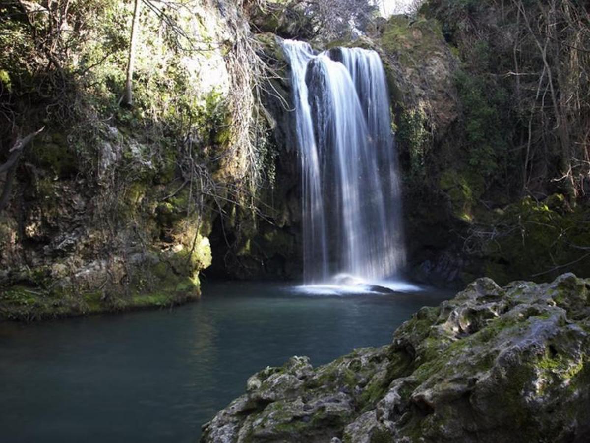 Cascadas del Huéznar, en el curso alto del Rivera del Huéznar, en la provincia de Sevilla