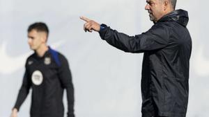 Flick no es veu estant deu anys al Barça com Guardiola al City