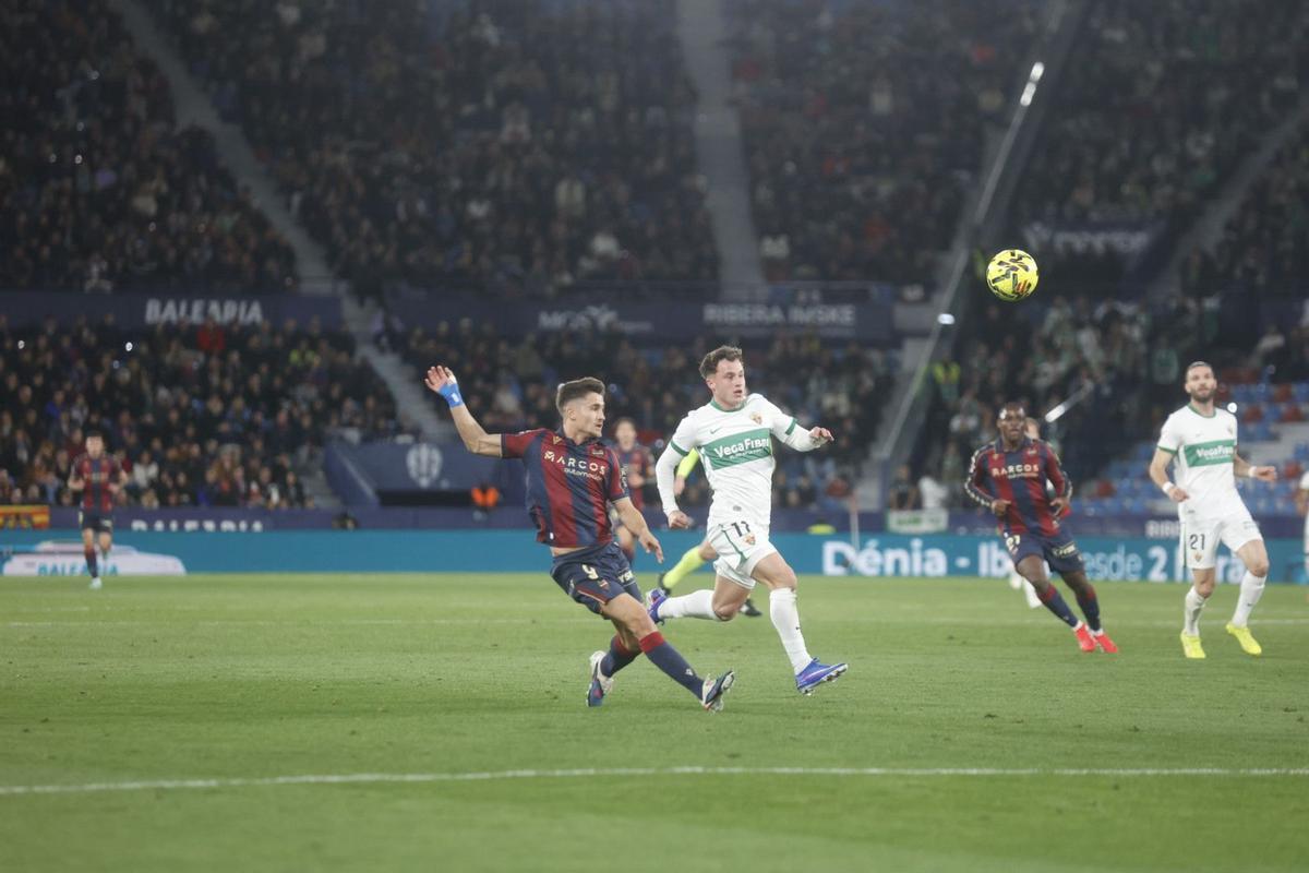 Todas las fotos del Levante - Elche en el Ciutat de València
