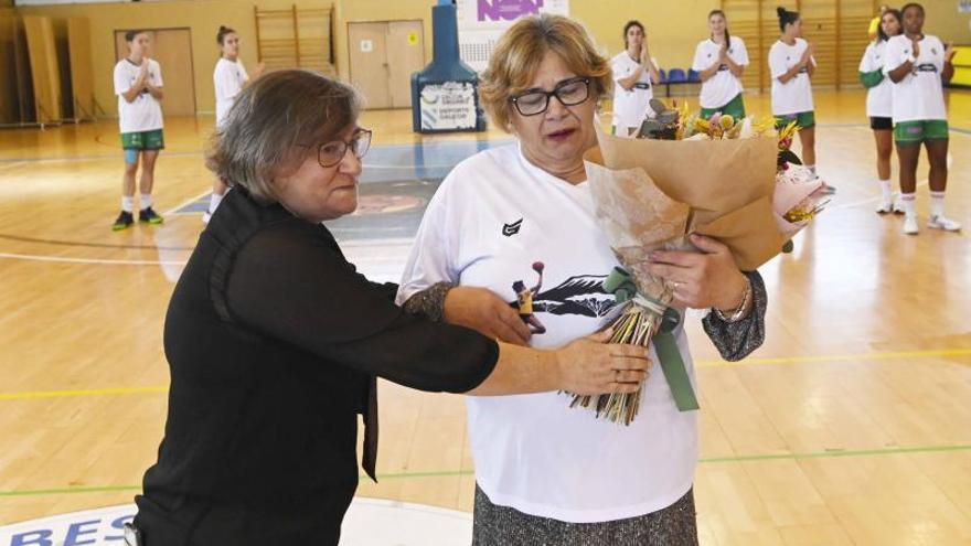 El baloncesto brinda un homenaje póstumo a Araceli Oubiña