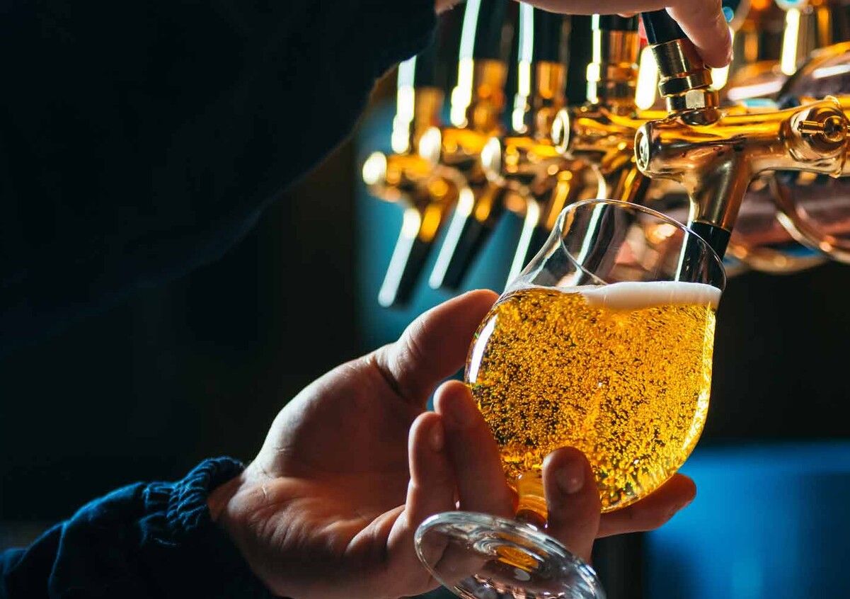 4 de las 12 ciudades de Europa donde se bebe más cerveza son españolas