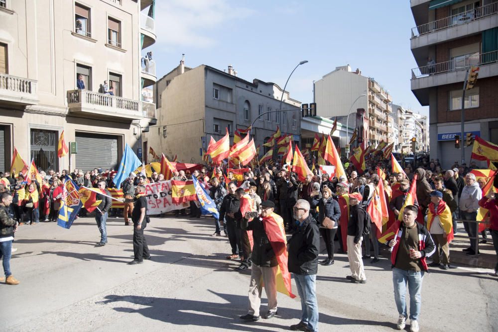 La manifestació per la unitat d''Espanya aplega unes 700 persones a Manresa