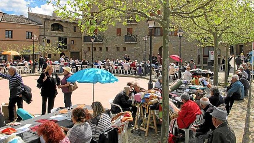 Puntaires d&#039;arreu de Catalunya es troben a Talamanca