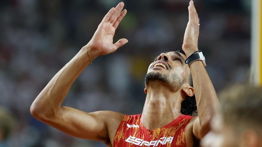 Mohamed Katir, gran estrella del atletismo español, suspendido por saltarse tres veces los controles antidopaje