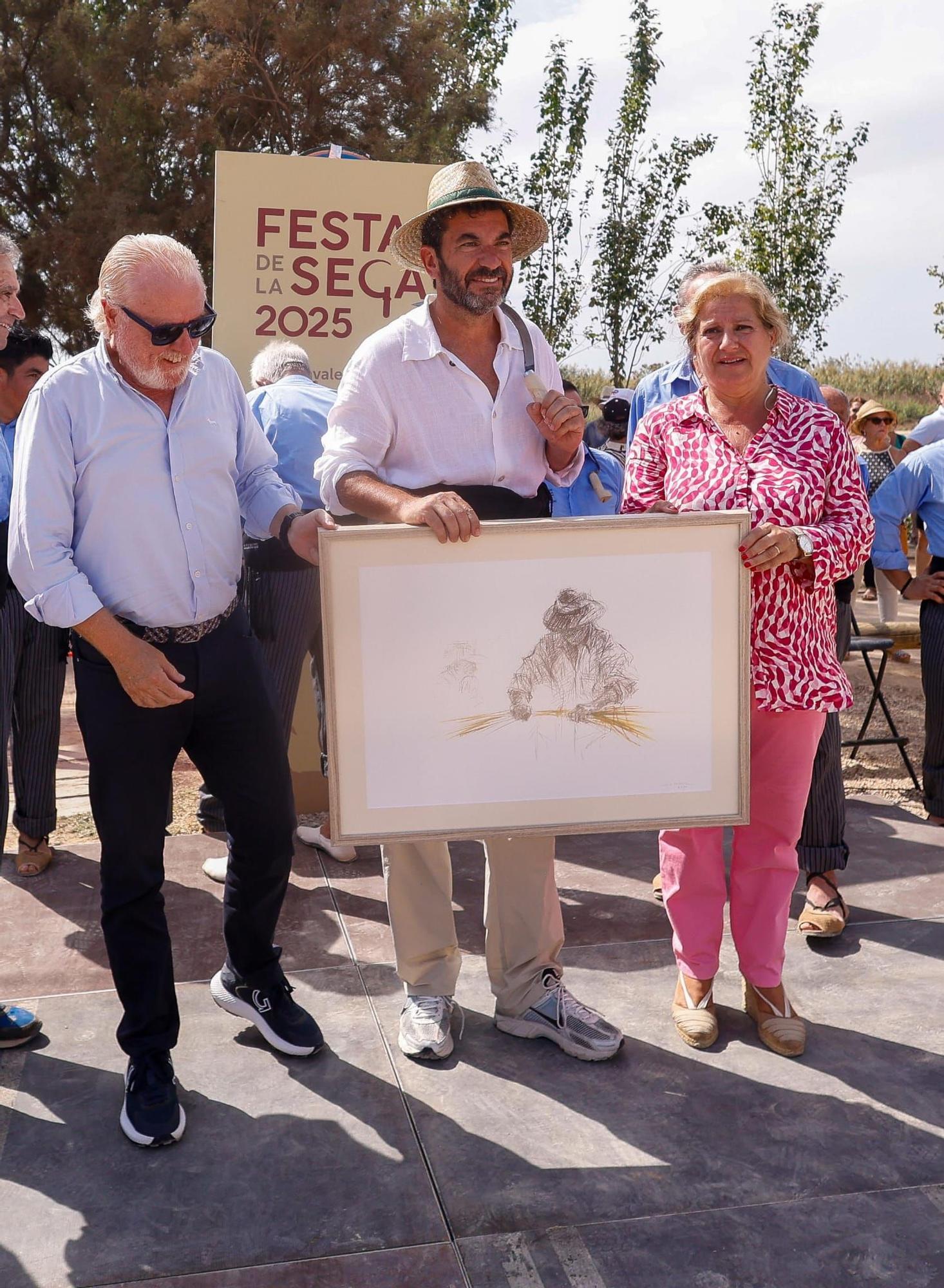 El puerto de Catarroja reúne a 5.000 personas en la Fiesta de la siega del arroz