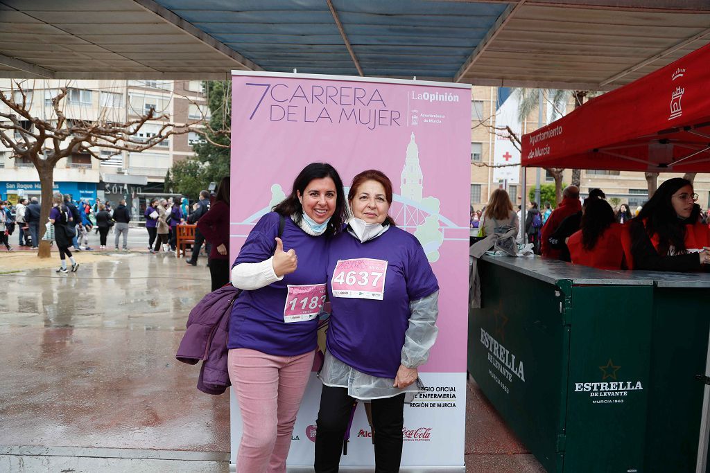 Carrera de la Mujer Murcia 2022: las participantes posan en el photocall