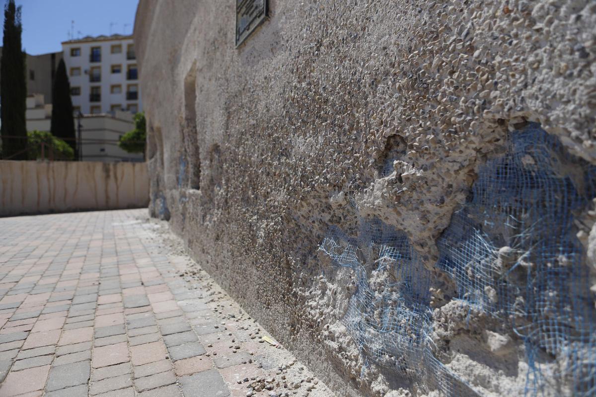 Estado actual de uno de los muros de la habitación junto a la muralla de La Merced.