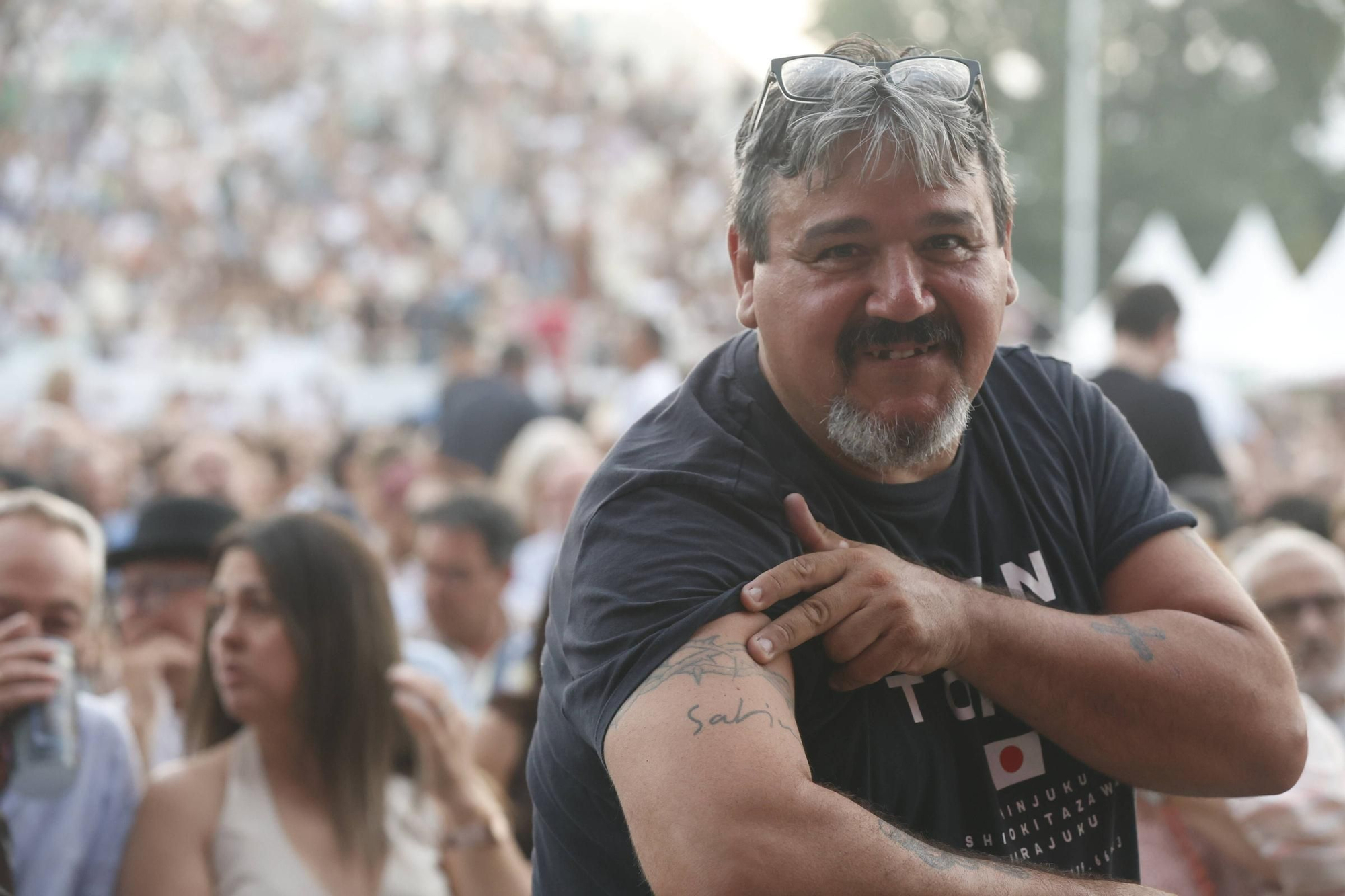 EN IMÁGENES | Gijón rinde homenaje a Sabina: de aquí a la eternidad
