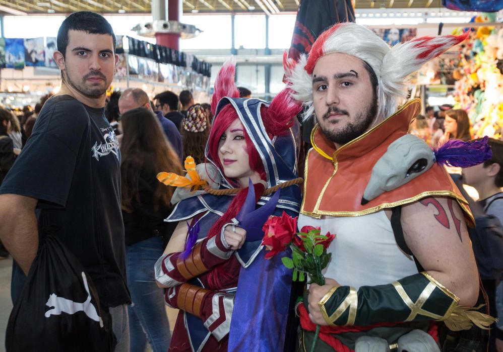 Miles de personas acuden al evento dedicado a la cultura japonesa celebrado en la provincia de Alicante