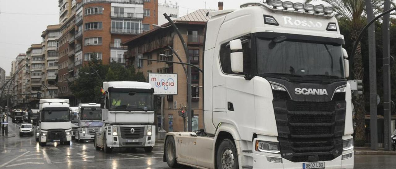Huelga transportistas autónomos en Murcia