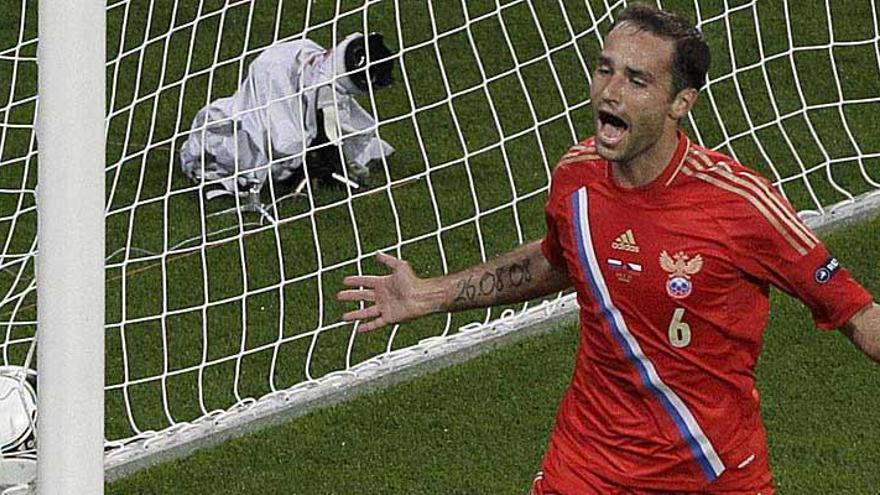 Shirokov celebra su gol ante la República Checa.