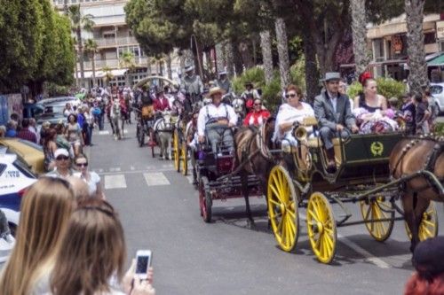 El desfile ecuestre toma el Real de Torrevieja