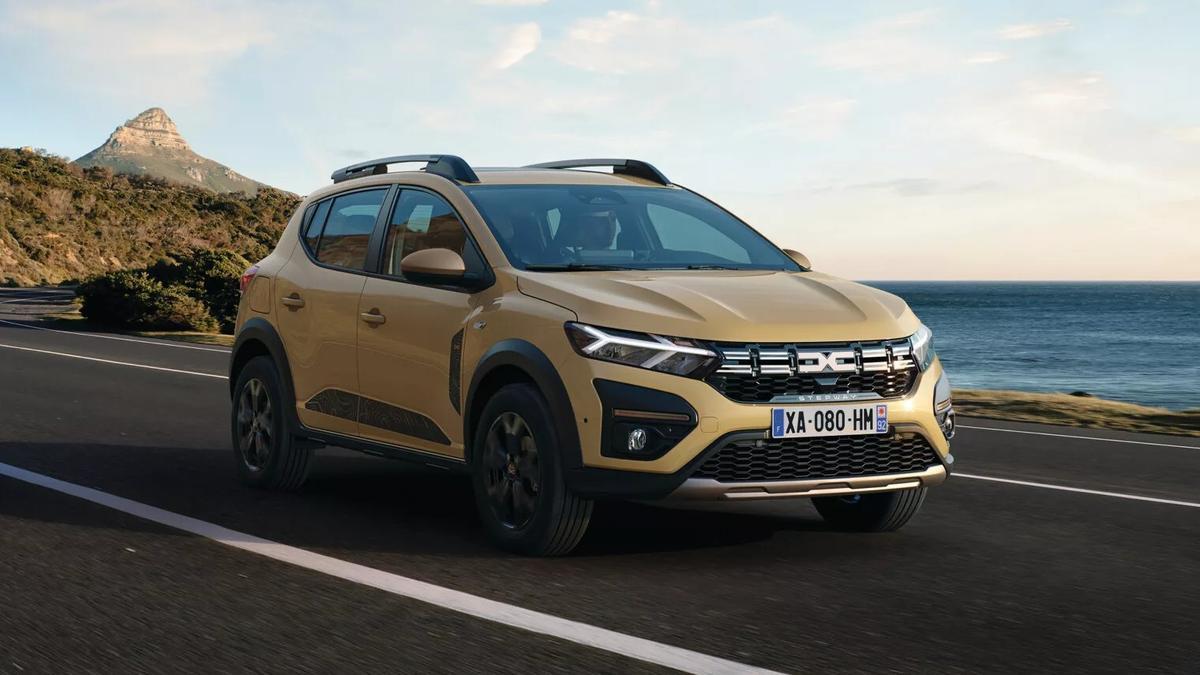 El Dacia Sandero se consolida como el favorito de los españoles un mes más. Ya acumula 3.449 unidades matriculadas.