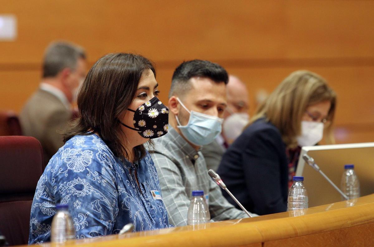 Representantes del Colectivo Jóvenes de Castilla y León en el Senado.