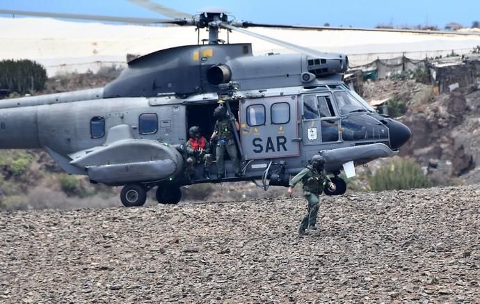 10/04/2019 SAN BARTOLOME DETIRAJANA. Simulacro accidente aéreo del Ejercito del Aire.  Fotógrafa: YAIZA SOCORRO.  | 10/04/2019 | Fotógrafo: Yaiza Socorro