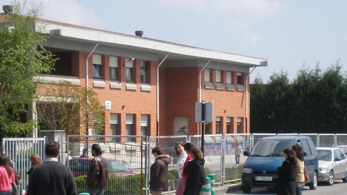 Exterior del colegio de La Ería, en una imagen de archivo.
