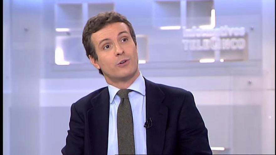 Casado acusa al PSOE de "usar el boato del poder"