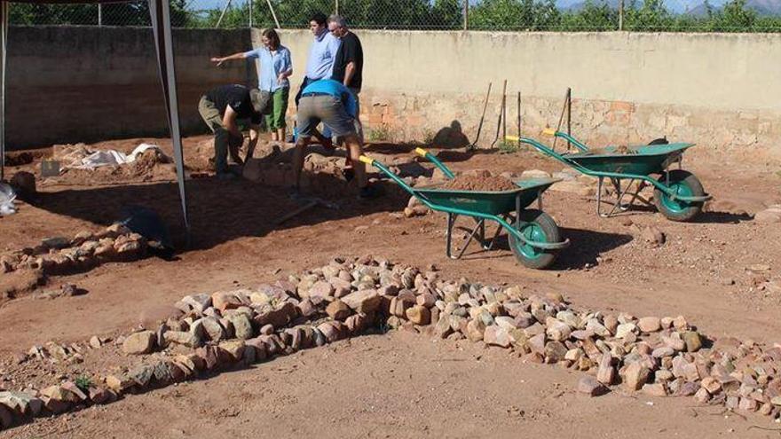 Nules excava en sus orígenes