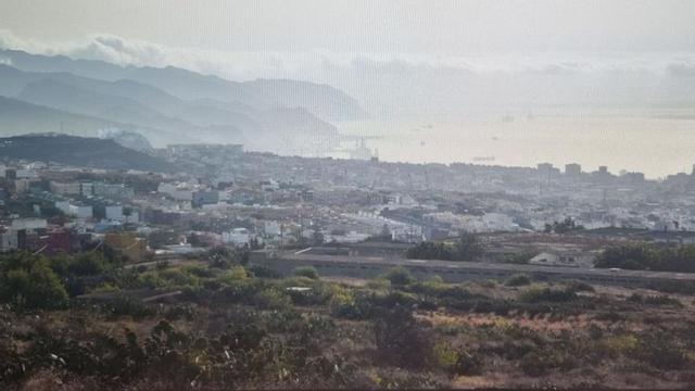 Fotografía panorámica del Suroeste de Santa Cruz, terreno cedido en 1972 por El Rosario a Santa Cruz.