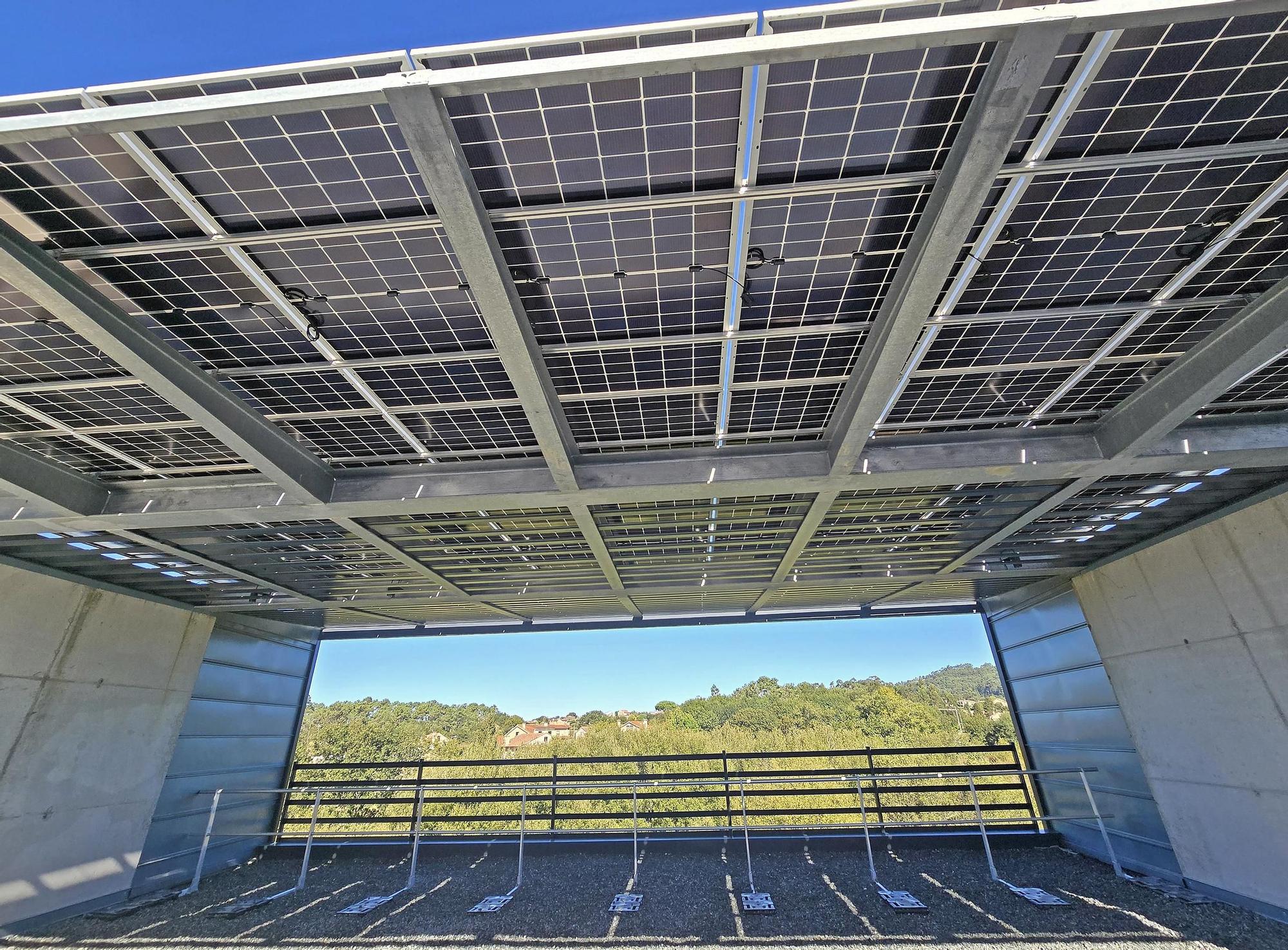 Visita a las nuevas naves de la Zona Franca para empresas tecnológicas en Pordo do Molle