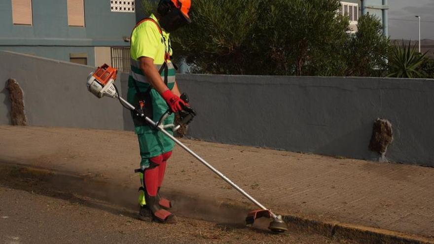 La Concejalía de Limpieza de Telde amplía el servicio en El Tablero del Conde