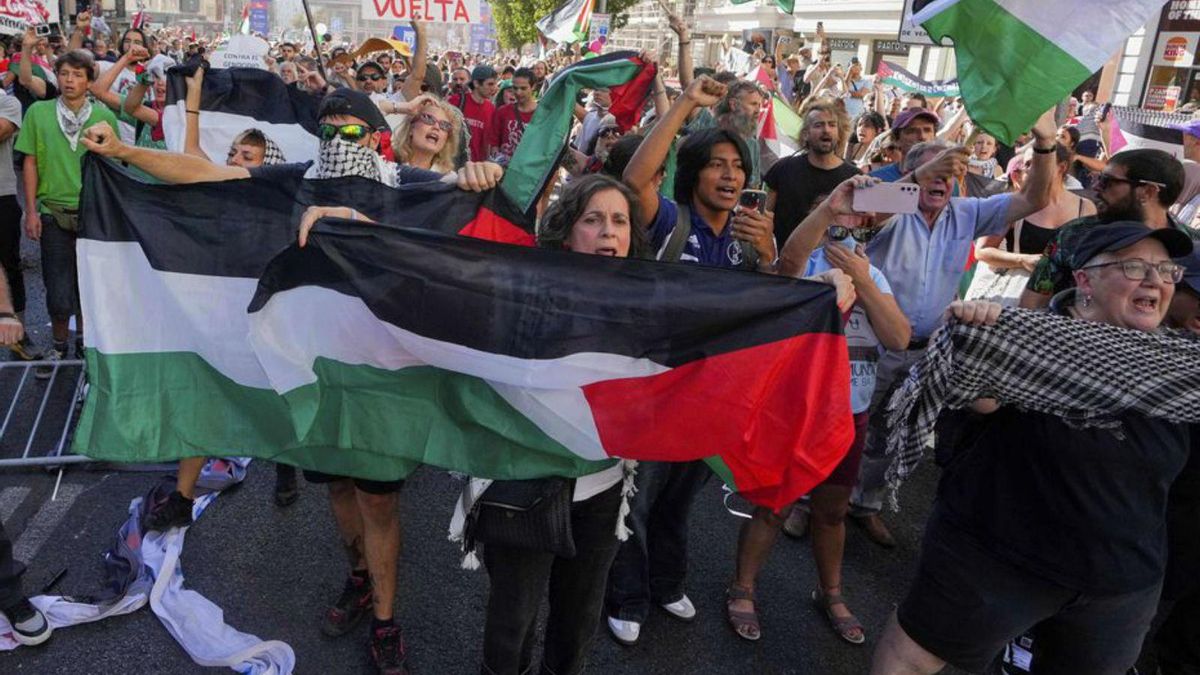 Comuns y CUP exigen a Illa que rompa las relaciones con Israel y ERC pide a Europa que frene el genocidio