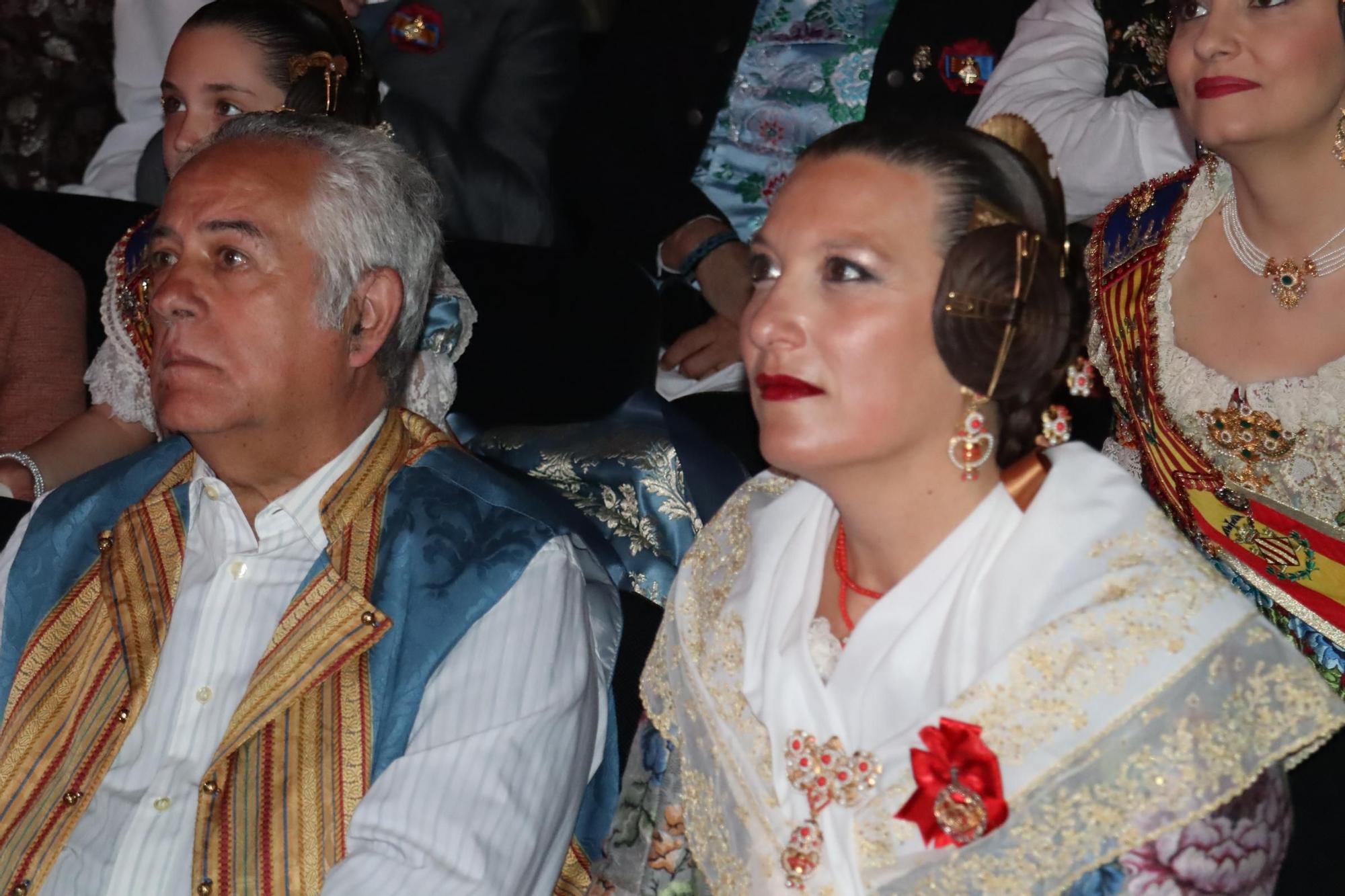 La alfombra roja en el 50 aniversario de la Agrupación de Fallas del Marítim