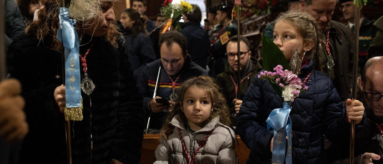 GALERÍA | Domingo de Resurrección en Zamora: misa, manto, Pedraza y refresco