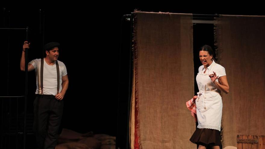 Doble pase de "Un viaje sin retorno" en el teatro Filarmónica de Oviedo por San Mateo