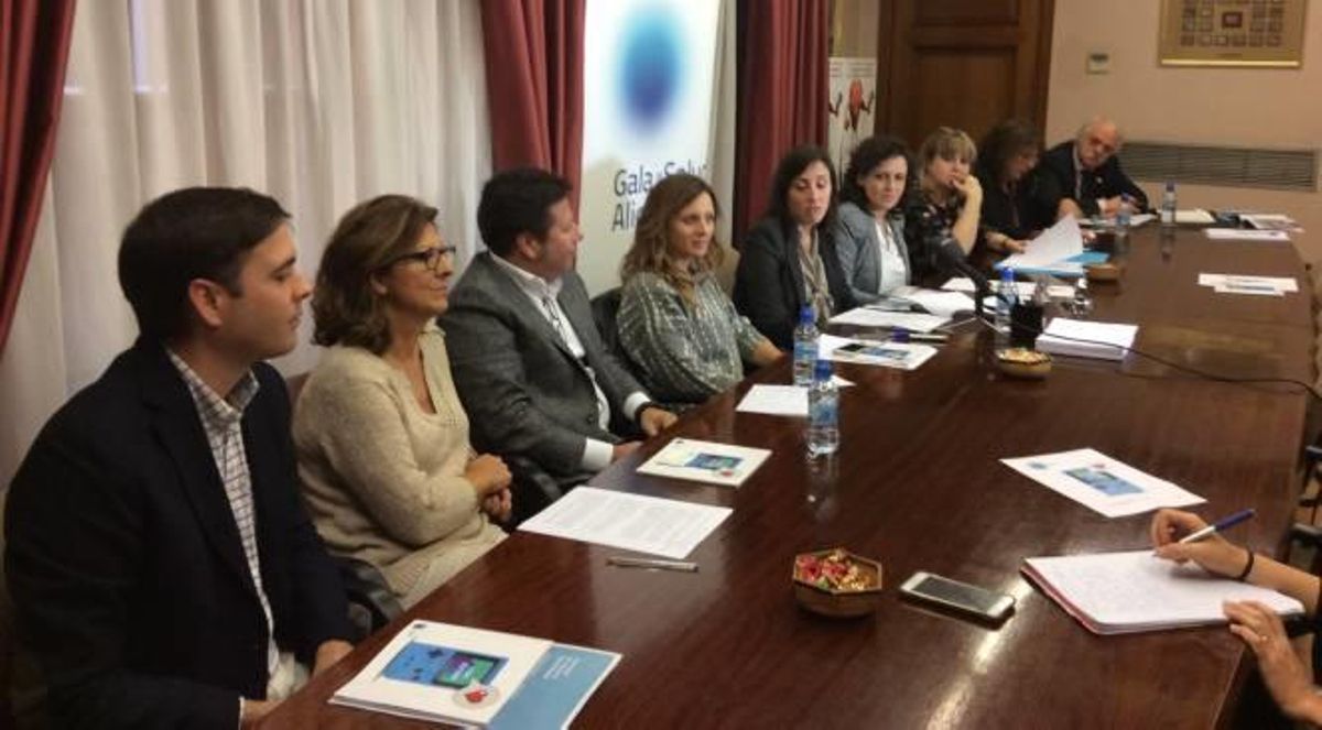 Nueve colegios profesionales piden más fondos para la investigación sanitaria