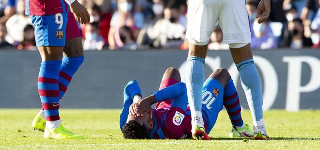 Las imágenes que más duelen: Ansu se lesionó ante el Celta