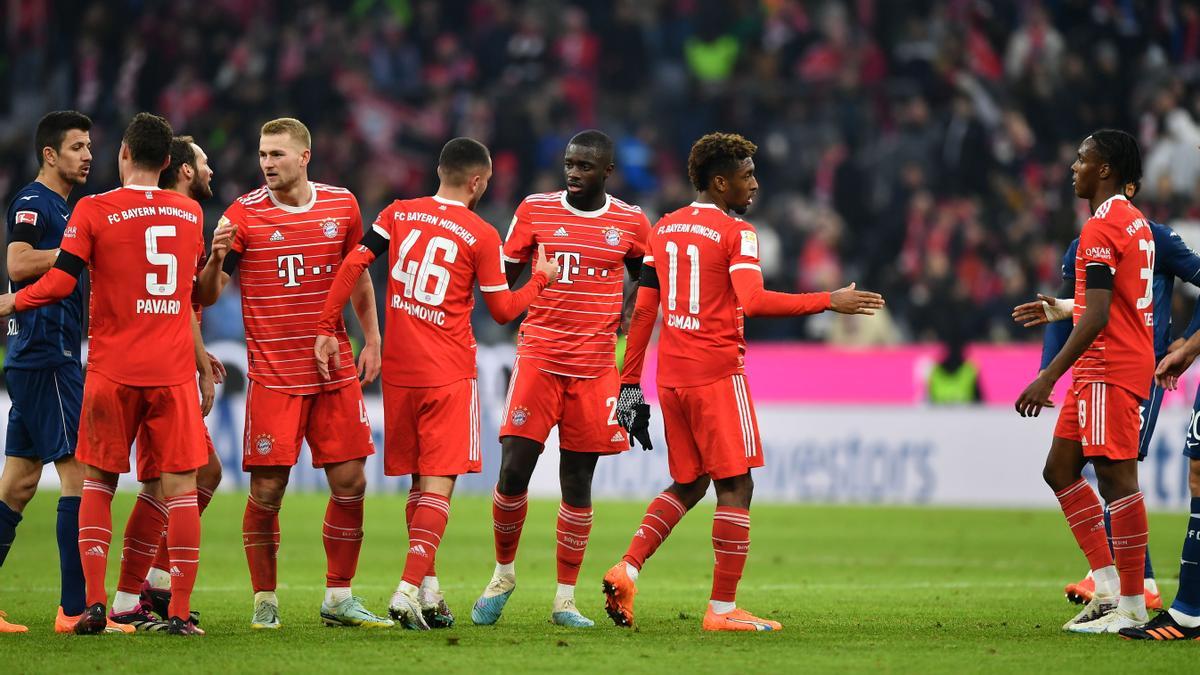 Los jugadores del Bayern celebrando la victoria ante el Bochum